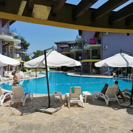 Appartement Casa Do Farol - с басейн до плажа на 